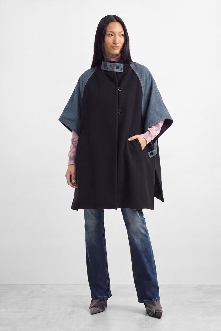 Poncho en denim combin&eacute;