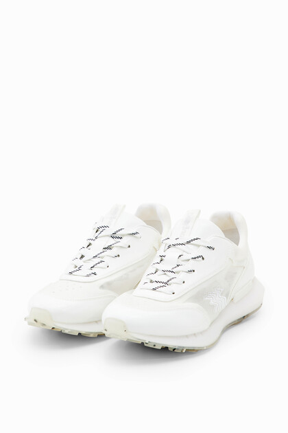 Sneakers runner transparencias