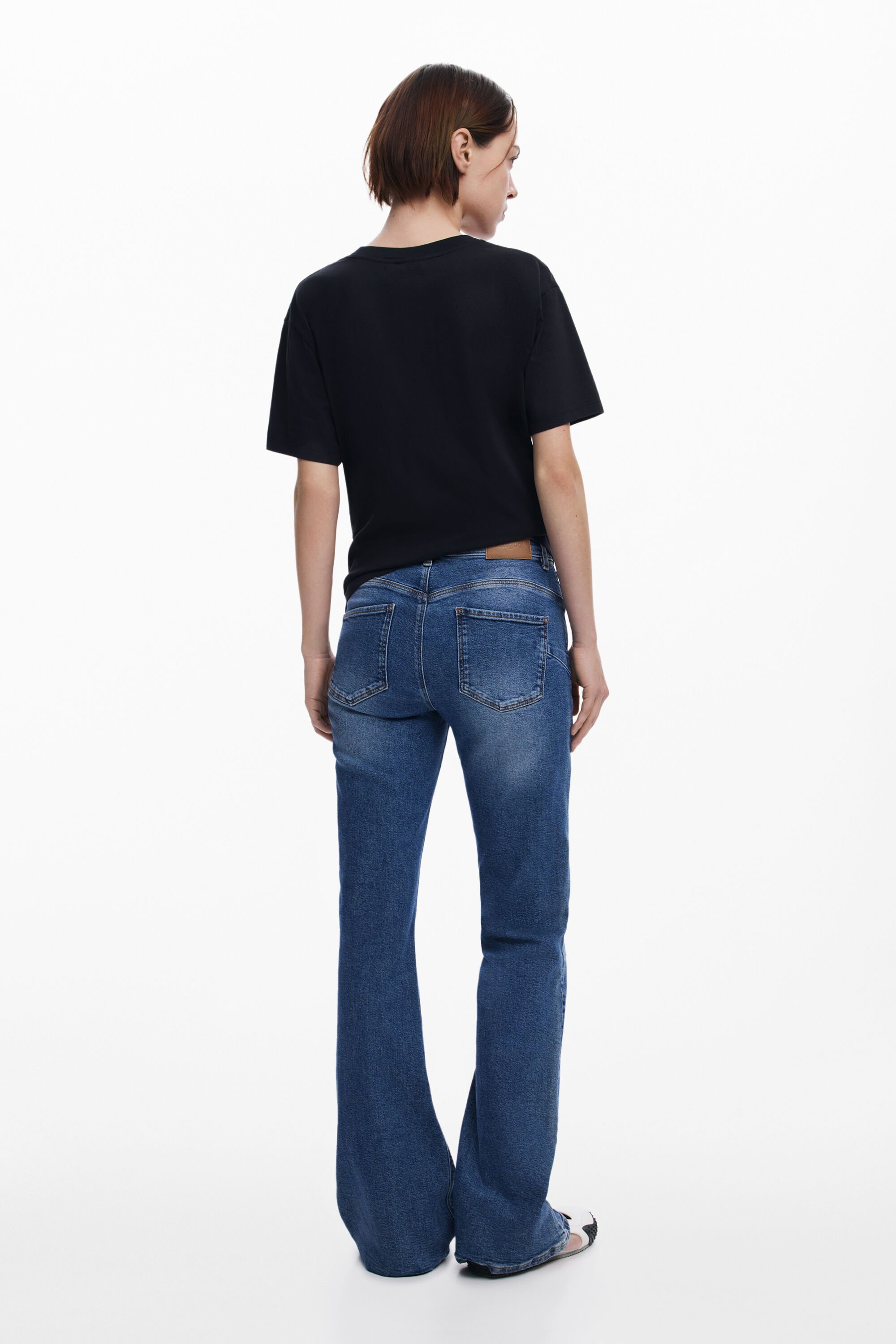 【SATIIIZ】DEBEL HART HALF SLEEVE T-SHIRT CDG Play Side Half Heart T-Shirt – SANGKIL