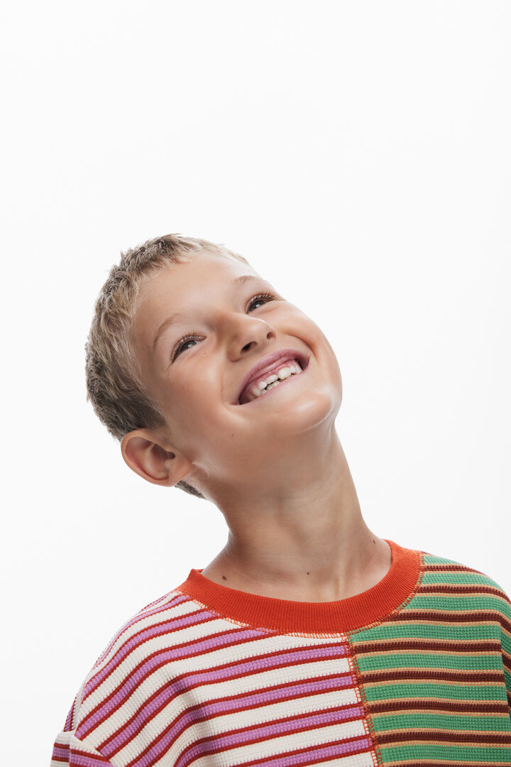 T-shirt bicolore à rayures | Desigual