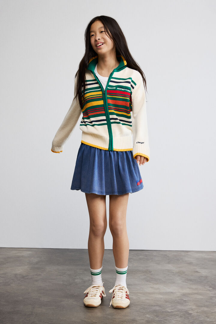 Short flared skirt