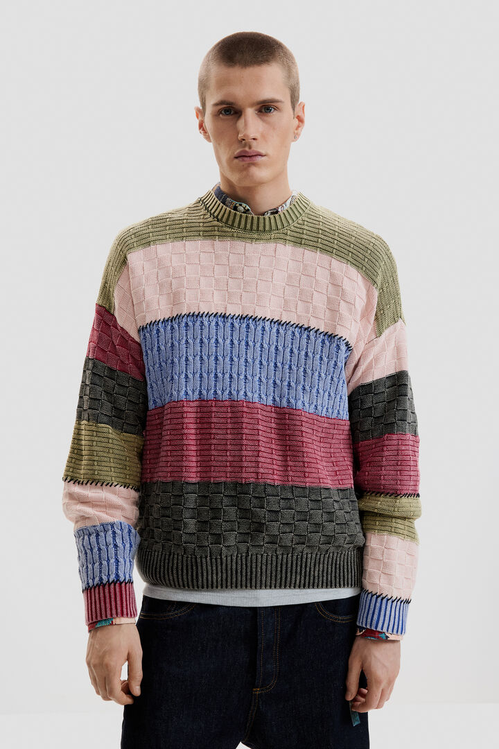 Maglione a maglia con impunture