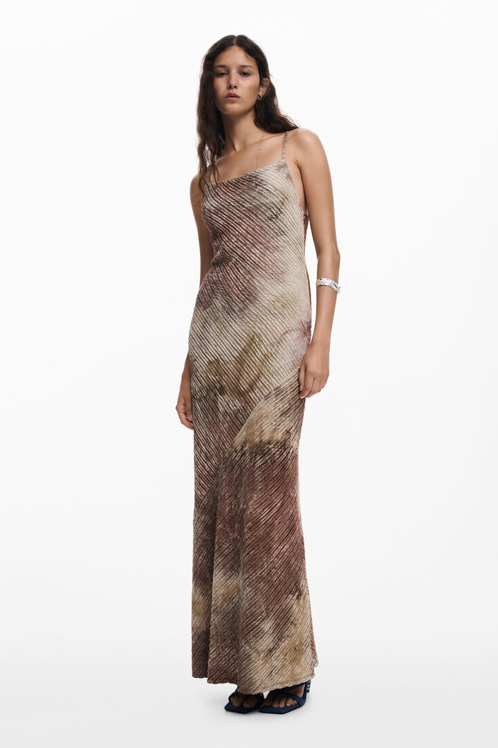 Long gradient strap dress