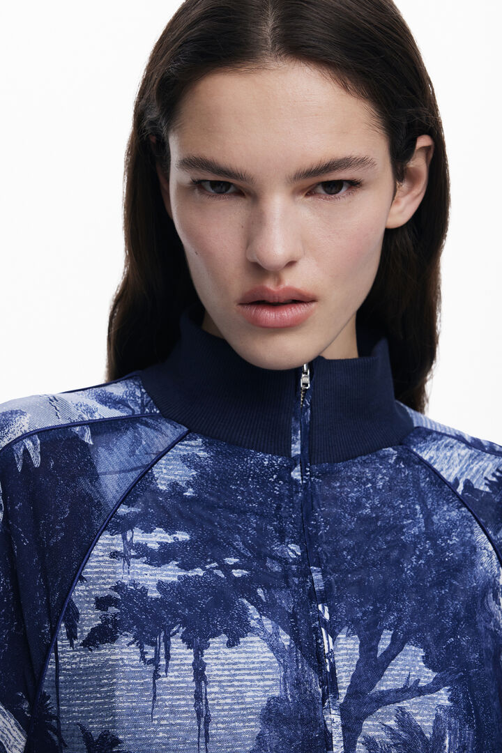 Sweatshirt designed by Mr. Christian Lacroix | Desigual