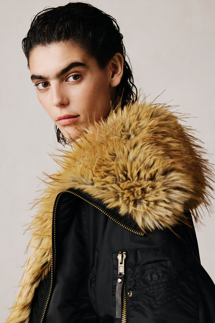 Veste en fourrure oversize studio | Desigual