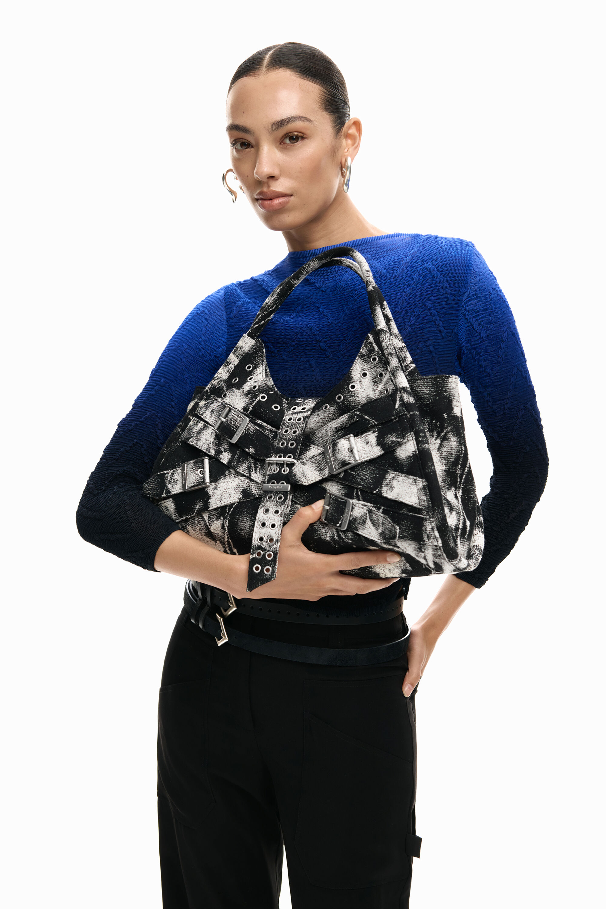 Large bag buckles gray women's accessories I Desigual.com