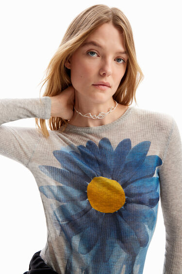 Samarreta canalé coll alt margarida | Desigual