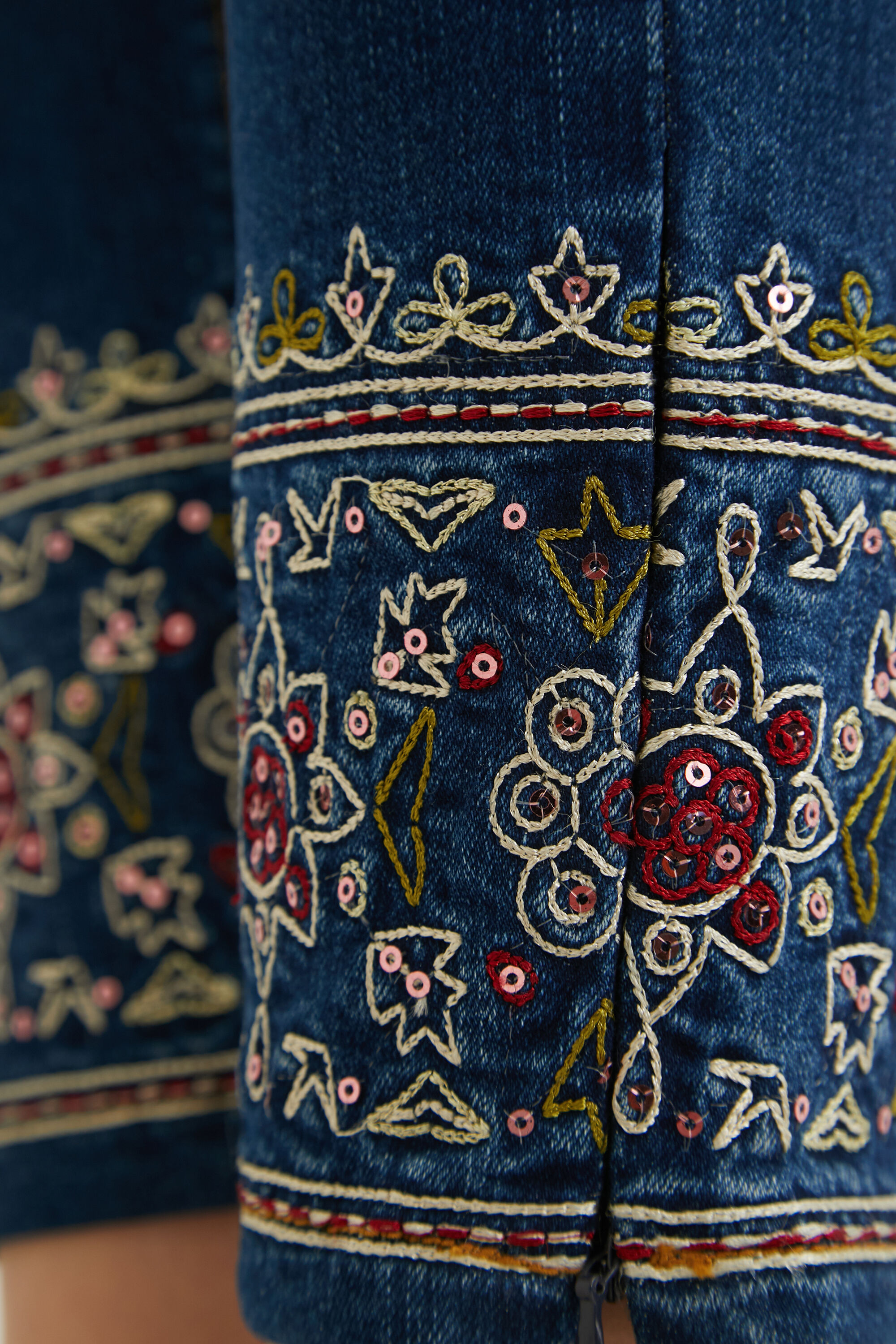 Exotic jeans on sale