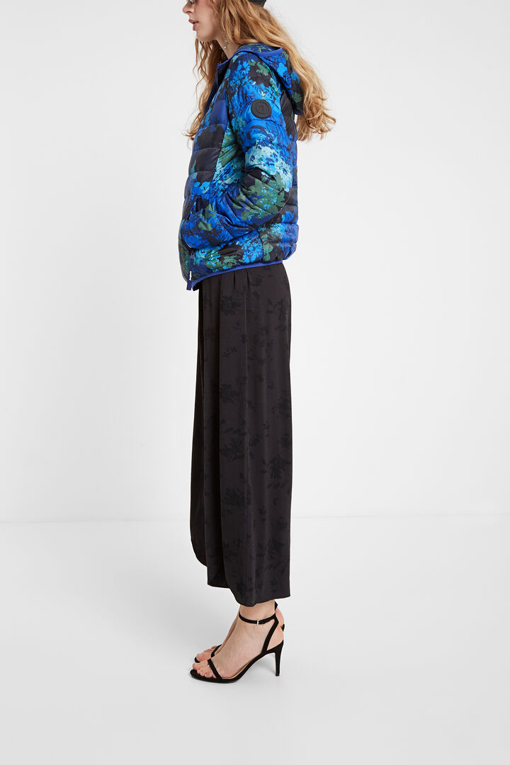 Chaqueta acolchada de camuflaje floral | Desigual