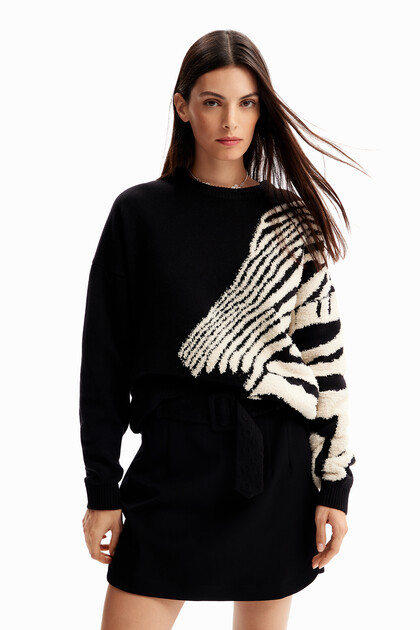 Oversize zebra pullover