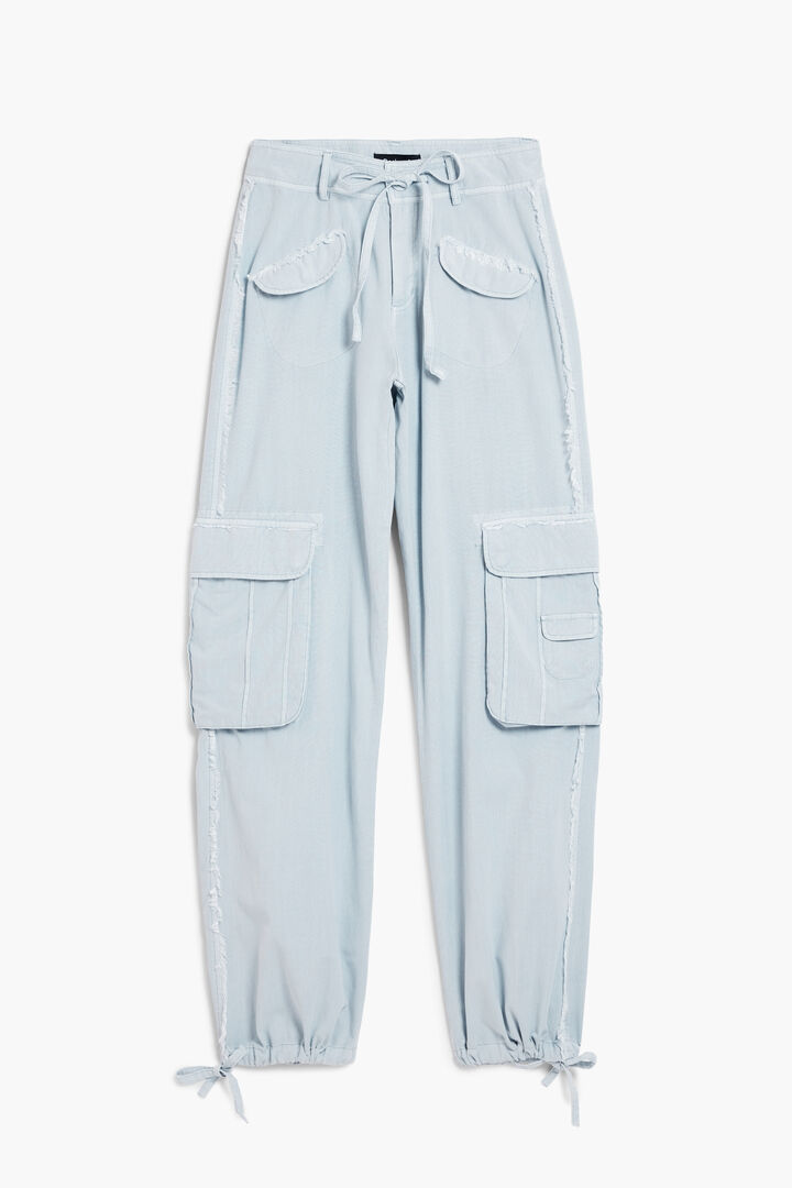 Cargo pants with pockets | Desigual