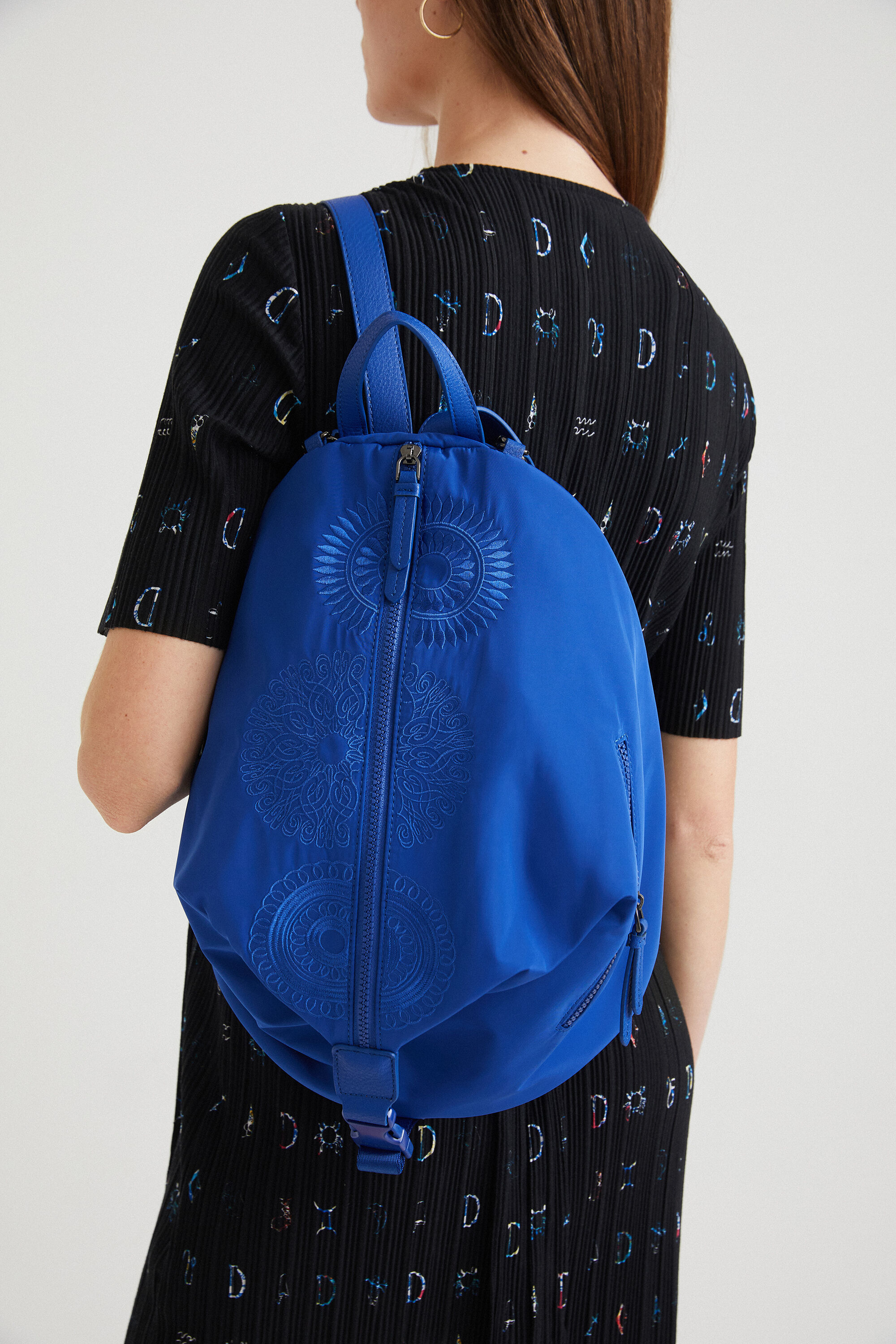 Mochila nylon mandalas Desigual