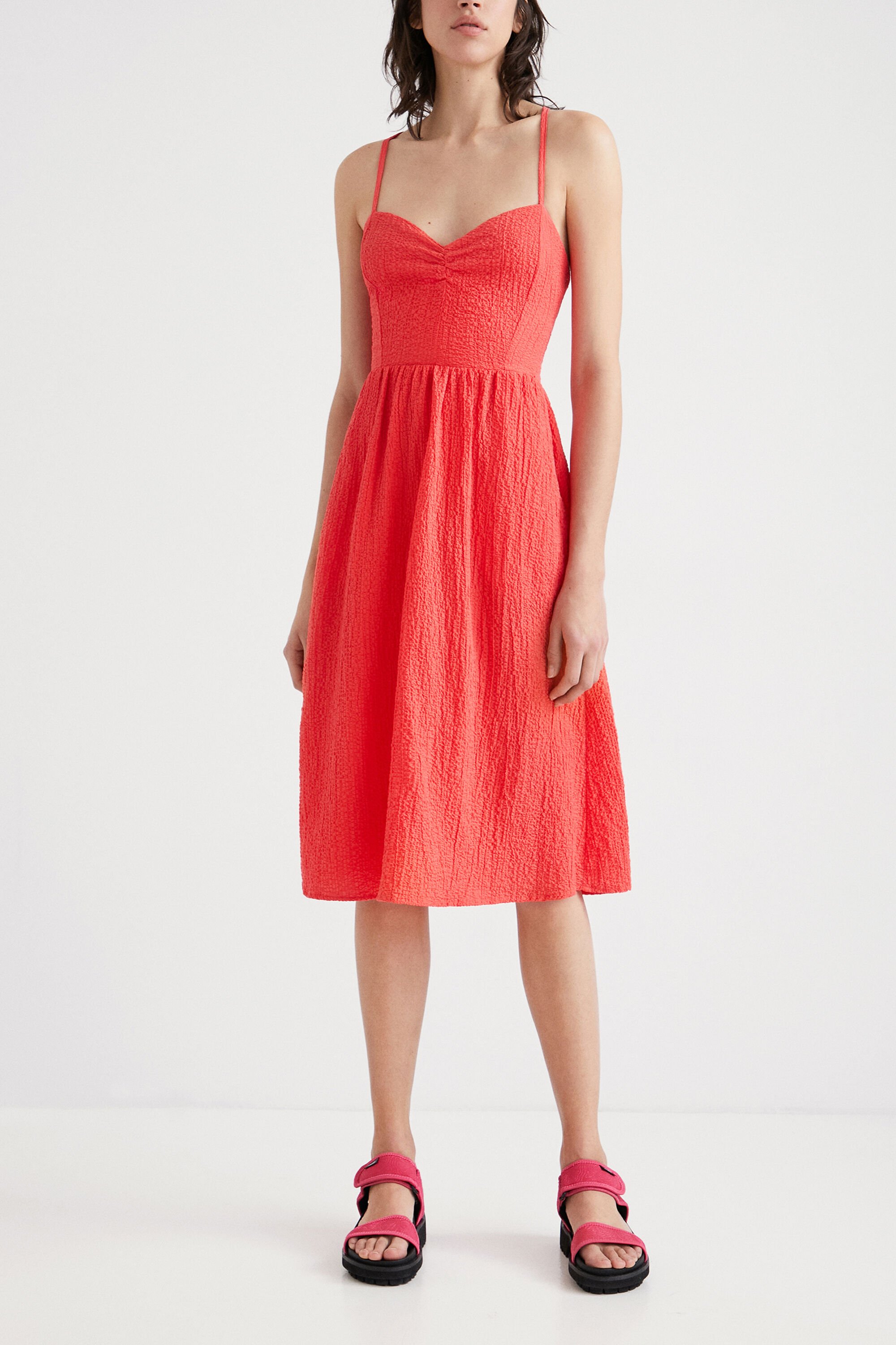 Robe midi evasee