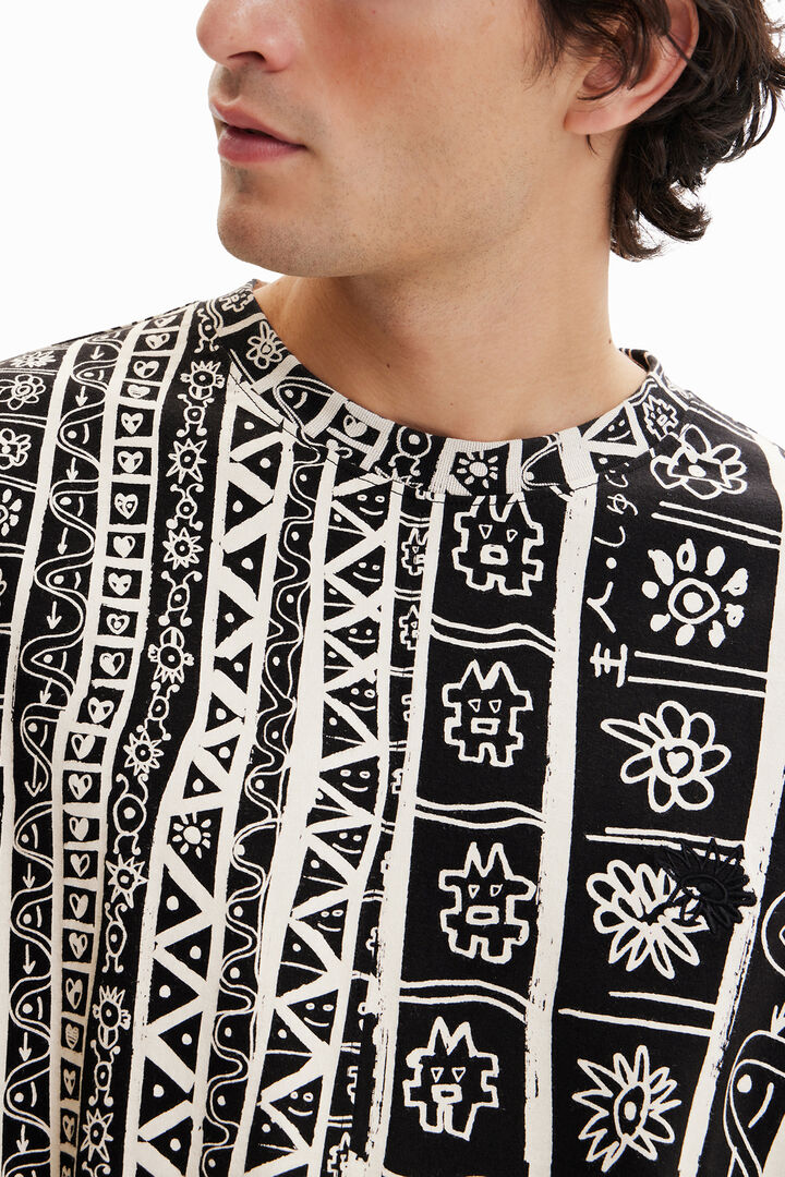 Camiseta arty cenefas | Desigual