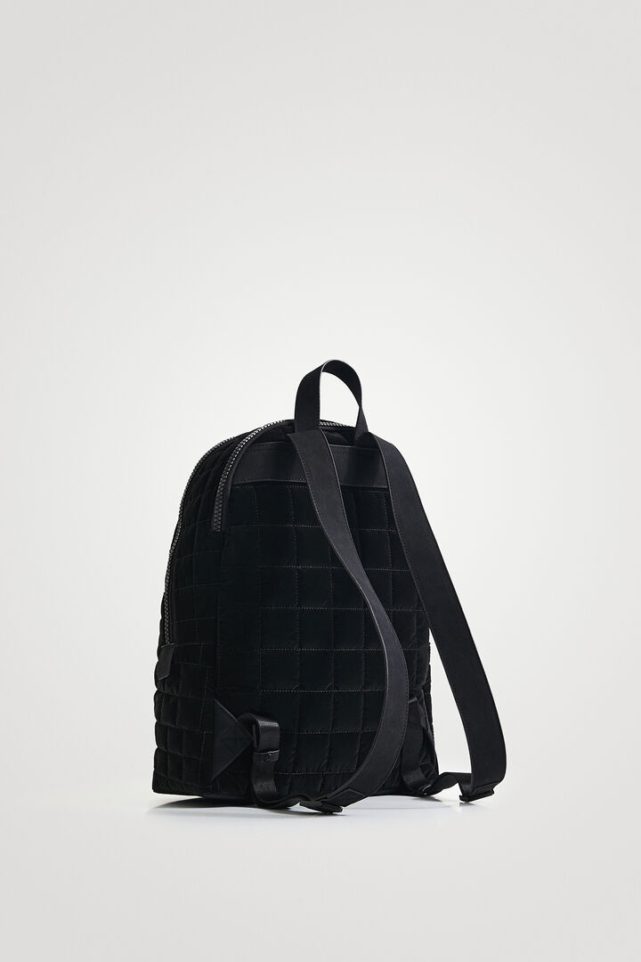 Lightweight quilted backpack | Desigual