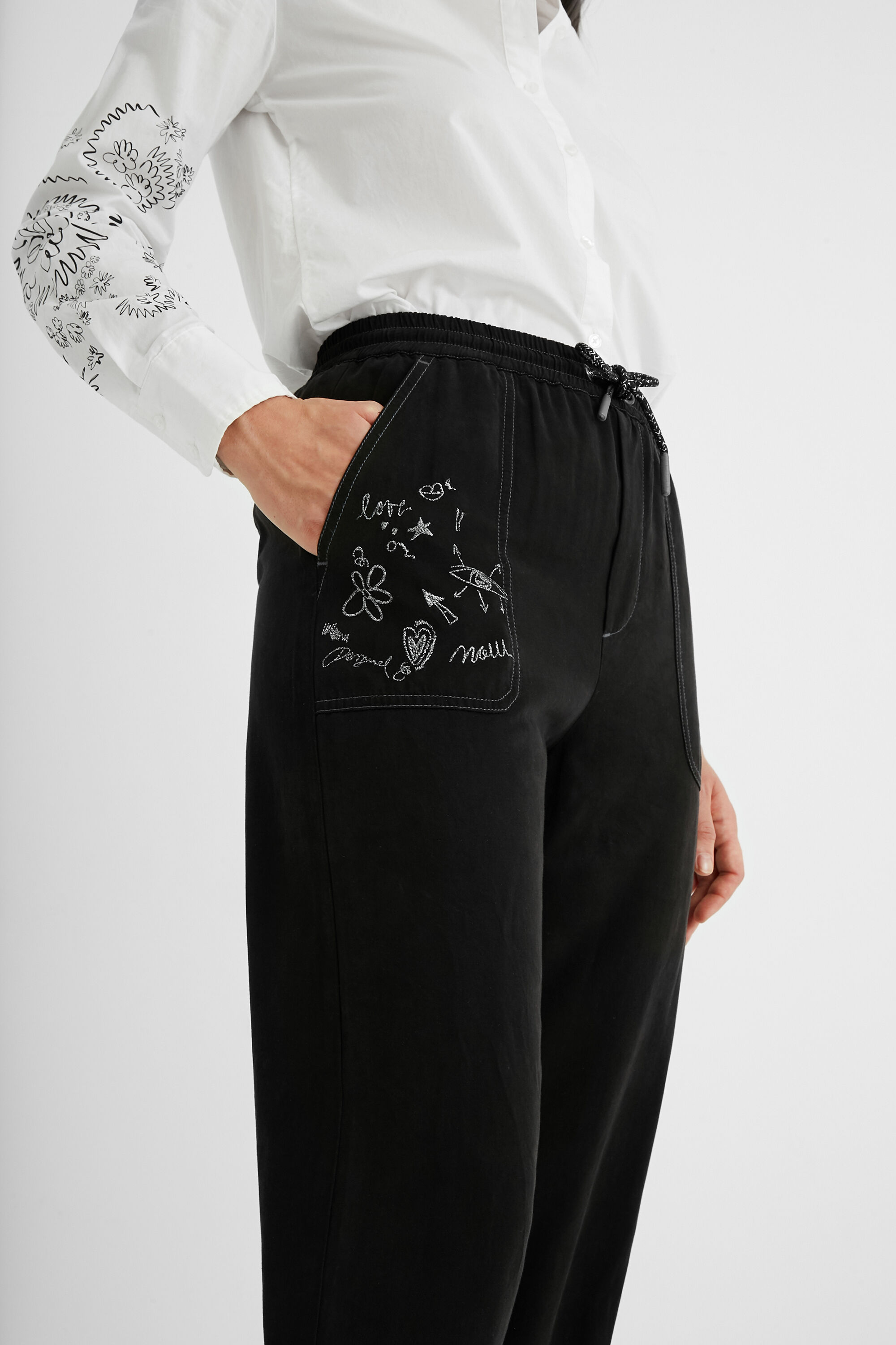 Jeans \u0026 Pantalones Hombre | Pantalón jogger slim cargo Black | Desigual –  Tampere
