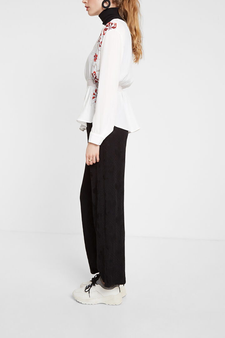 Fitted V-neck blouse | Desigual