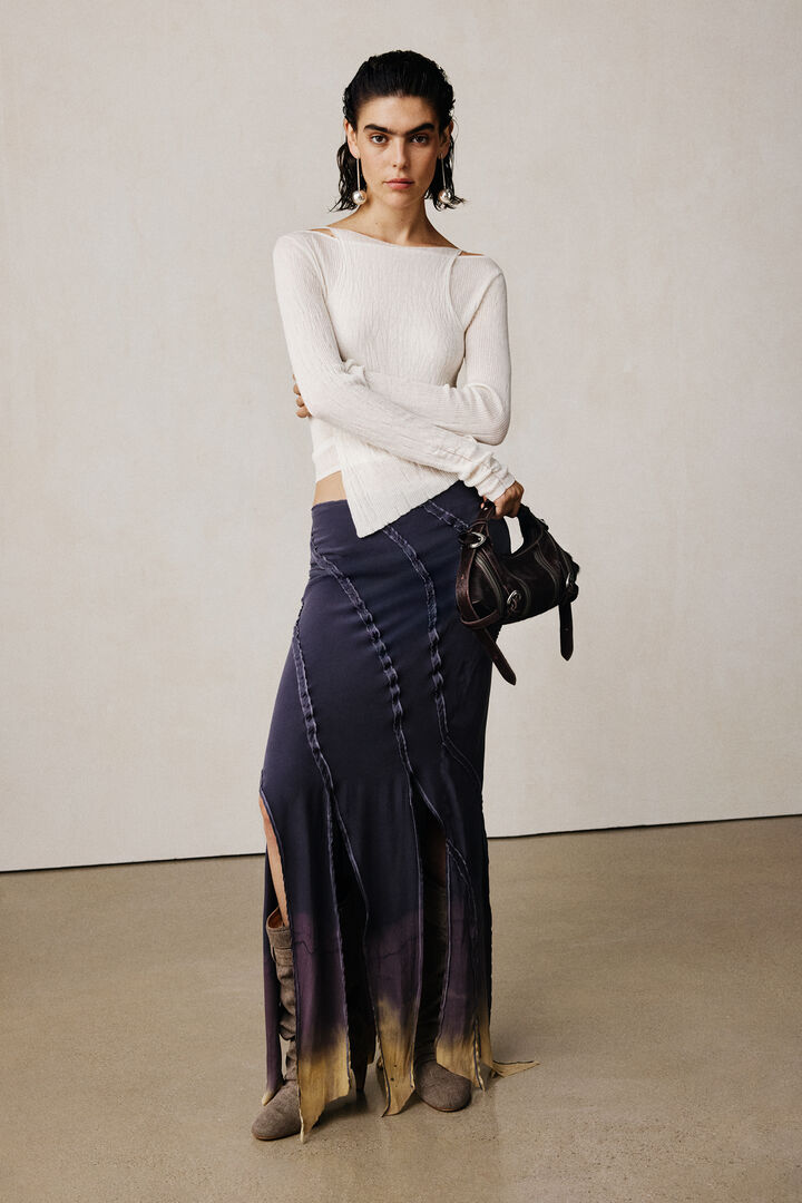 Detachable studio T-shirt