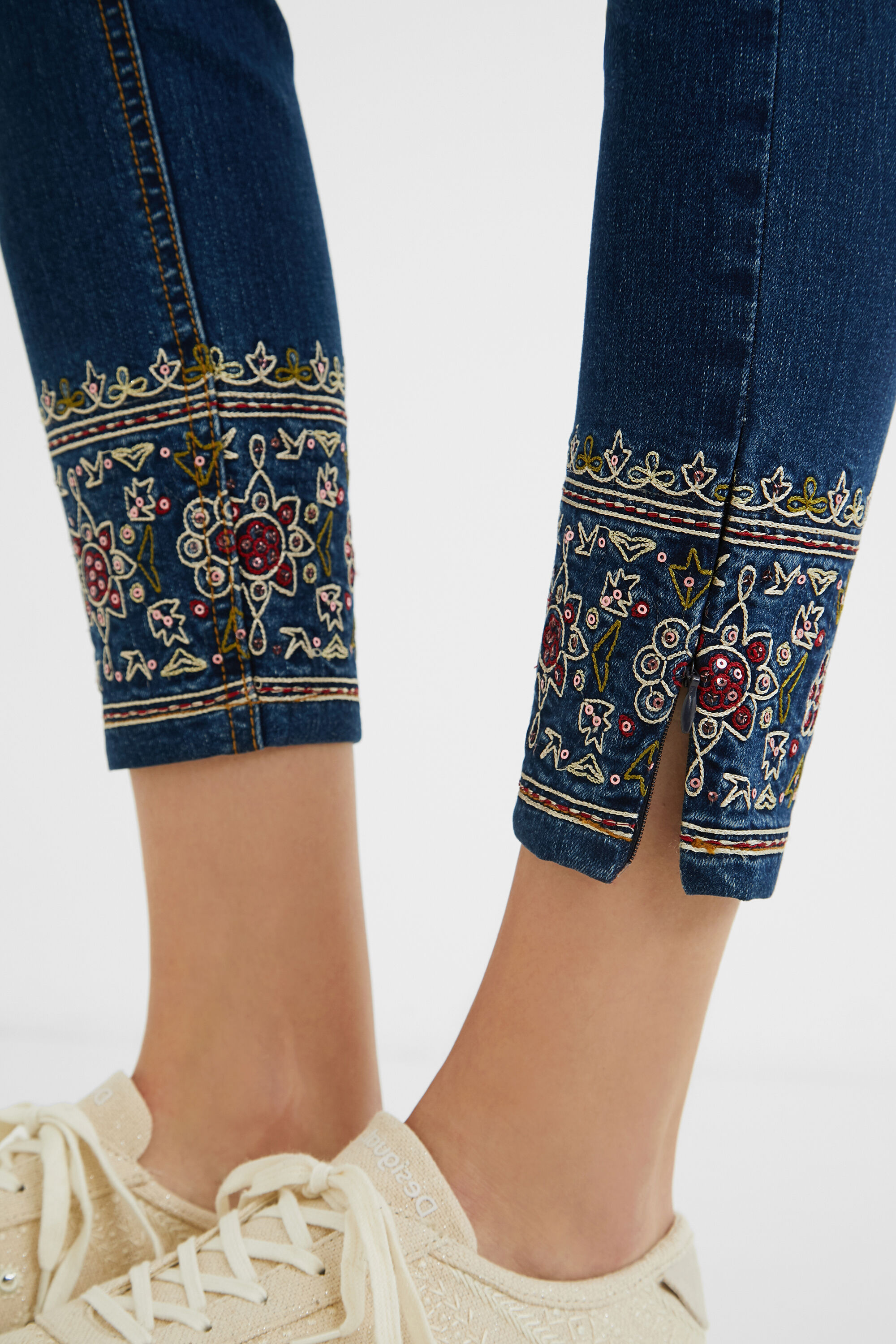 Skinny exotic jeans