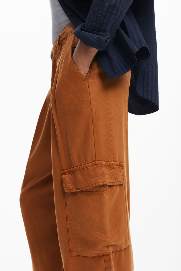 Pantal&oacute;n cargo fluido | Desigual