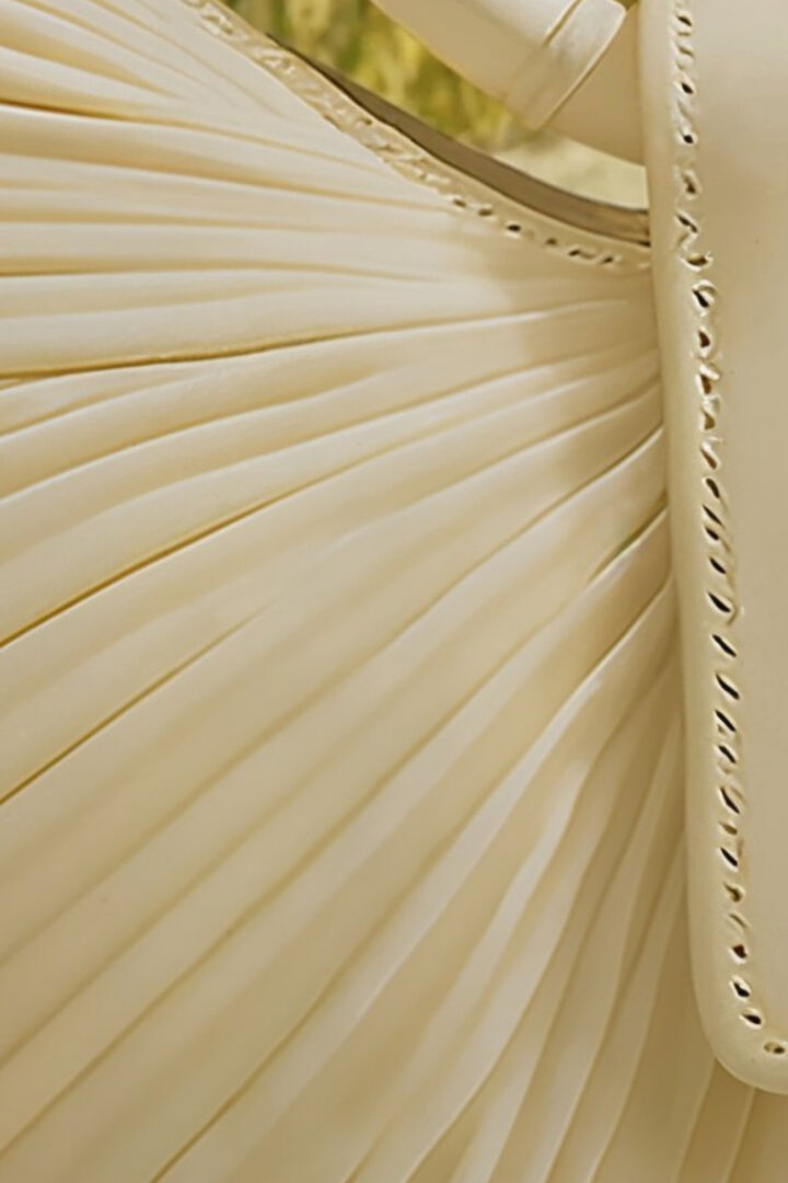 M satin butterfly bag | Desigual