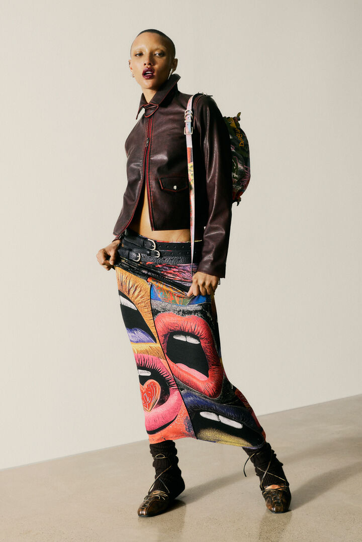 Bordeauxkleurige jas met leerlook