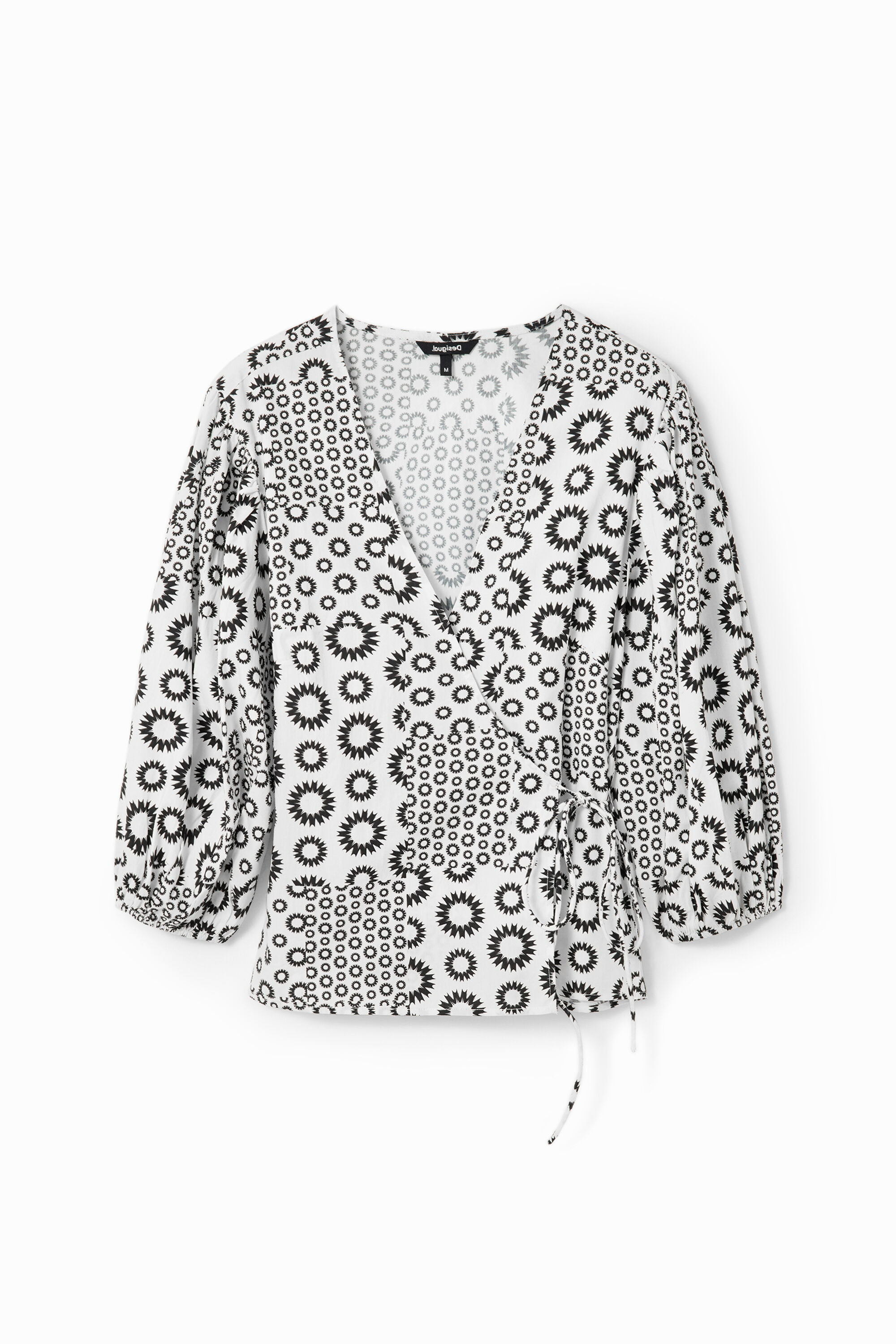 Blusa cruzada patch - BLACK - M