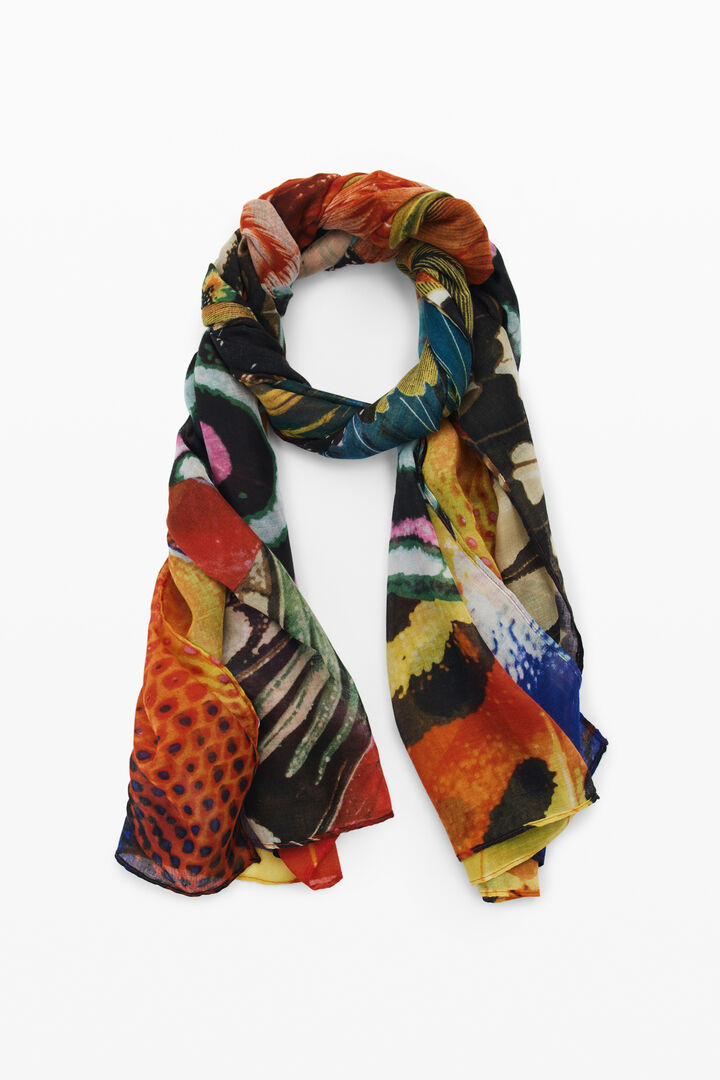 Scarf designed by Mr. Christian Lacroix | Desigual