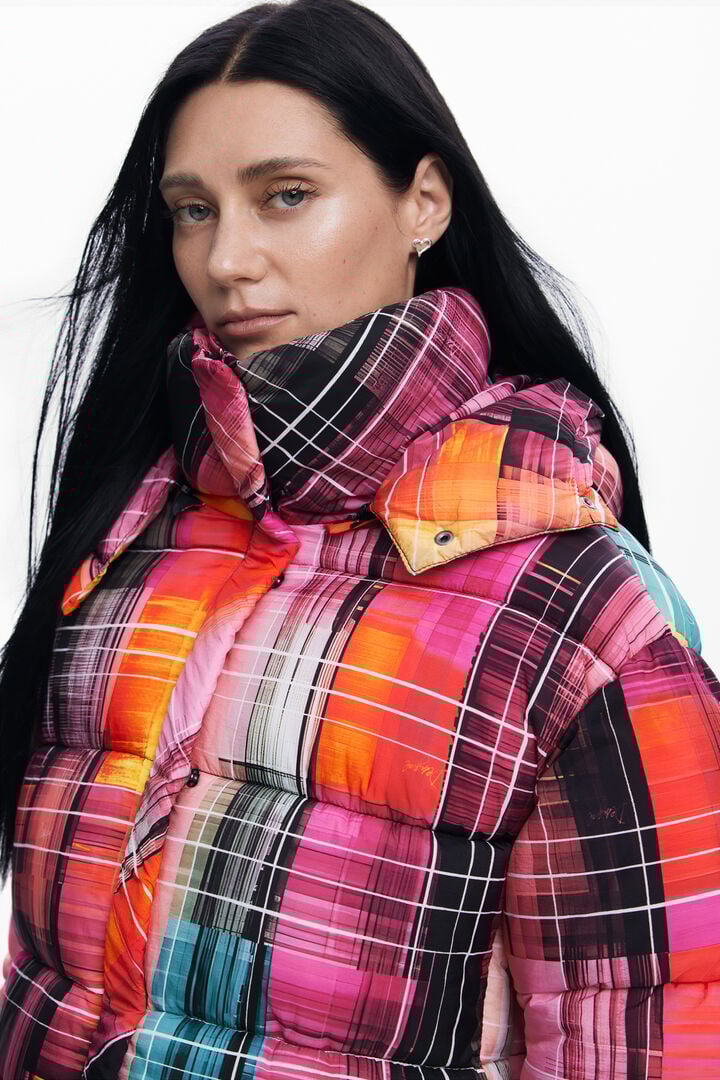 Abrigo acolchado cuadros | Desigual