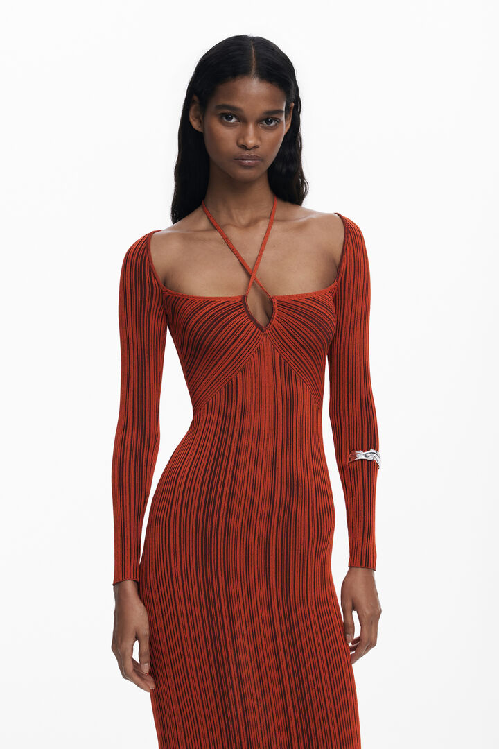 Robe moulante à décolleté croisé | Desigual