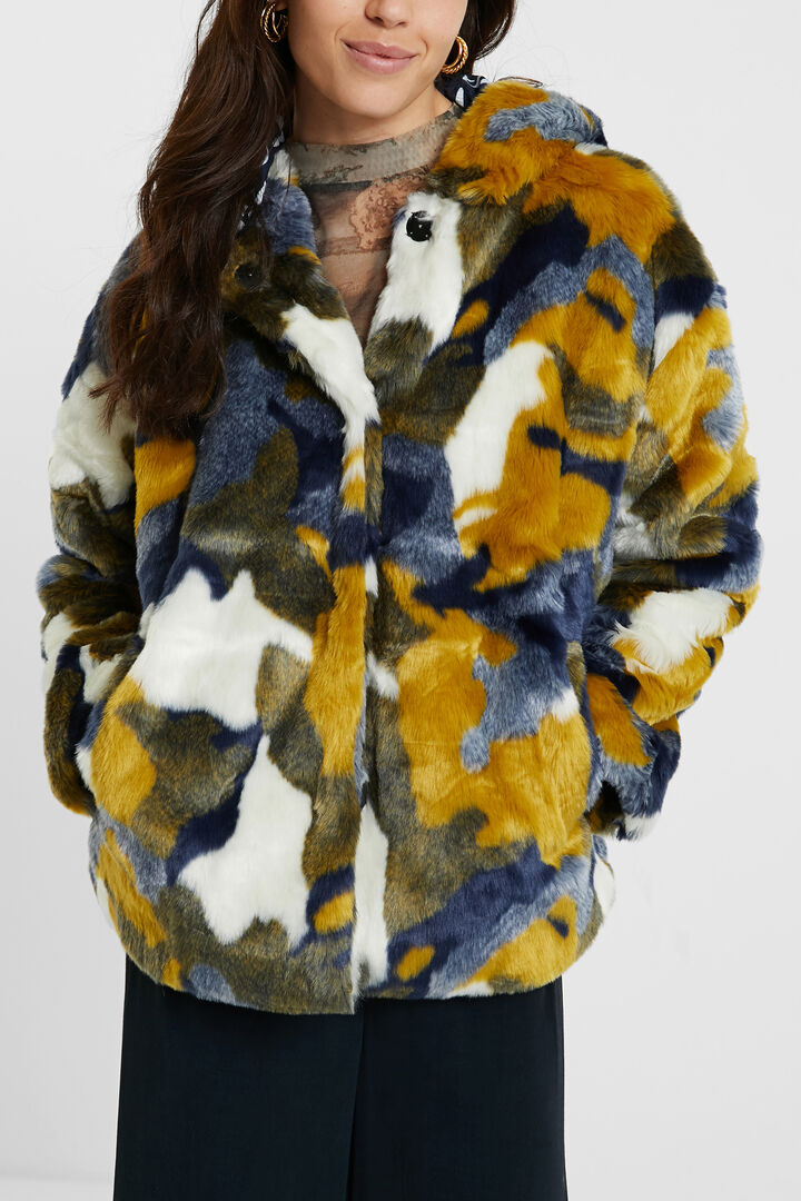 Chaqueta corta peluche | Desigual