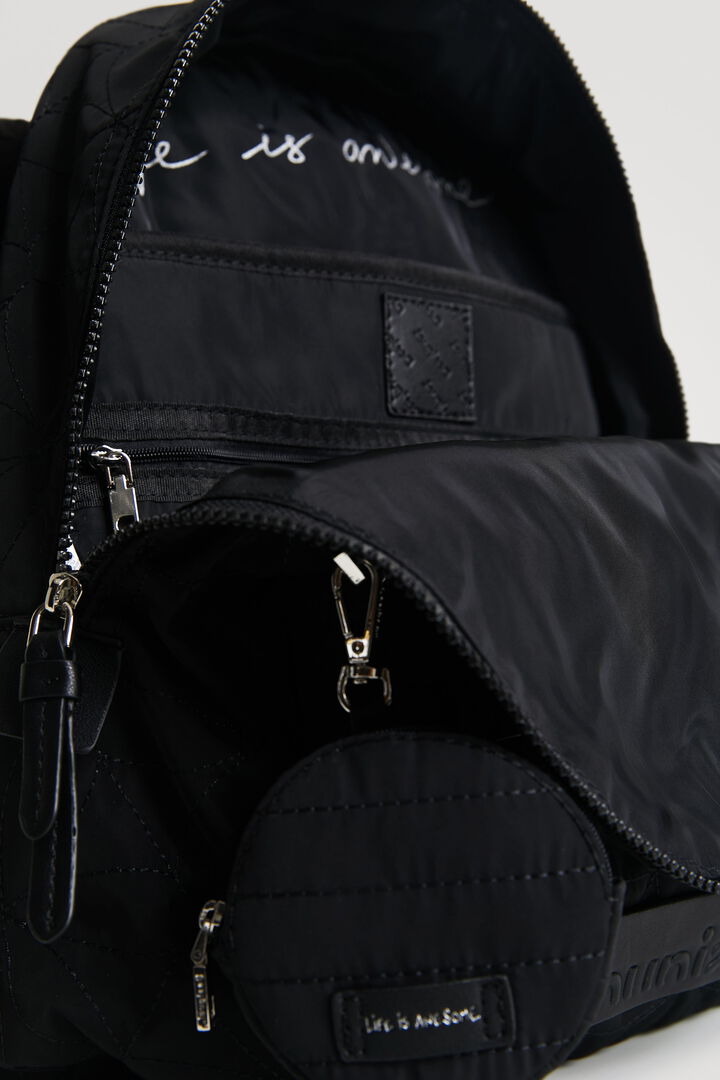Mochila reciclada textura | Desigual