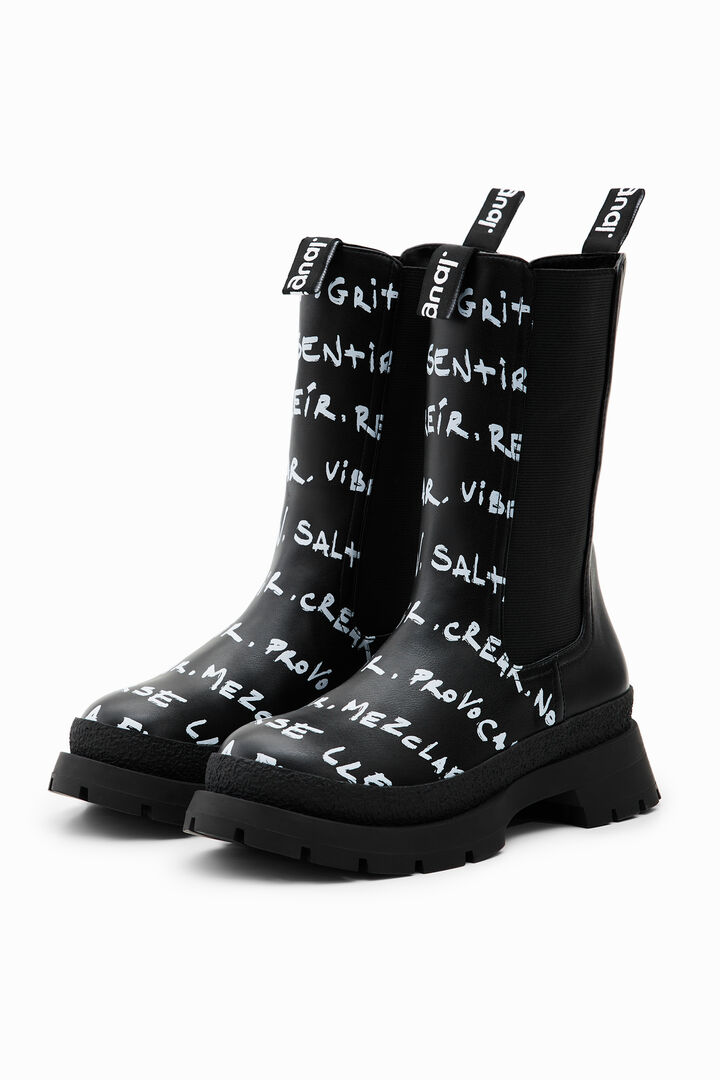 High Chelsea boots with messages | Desigual