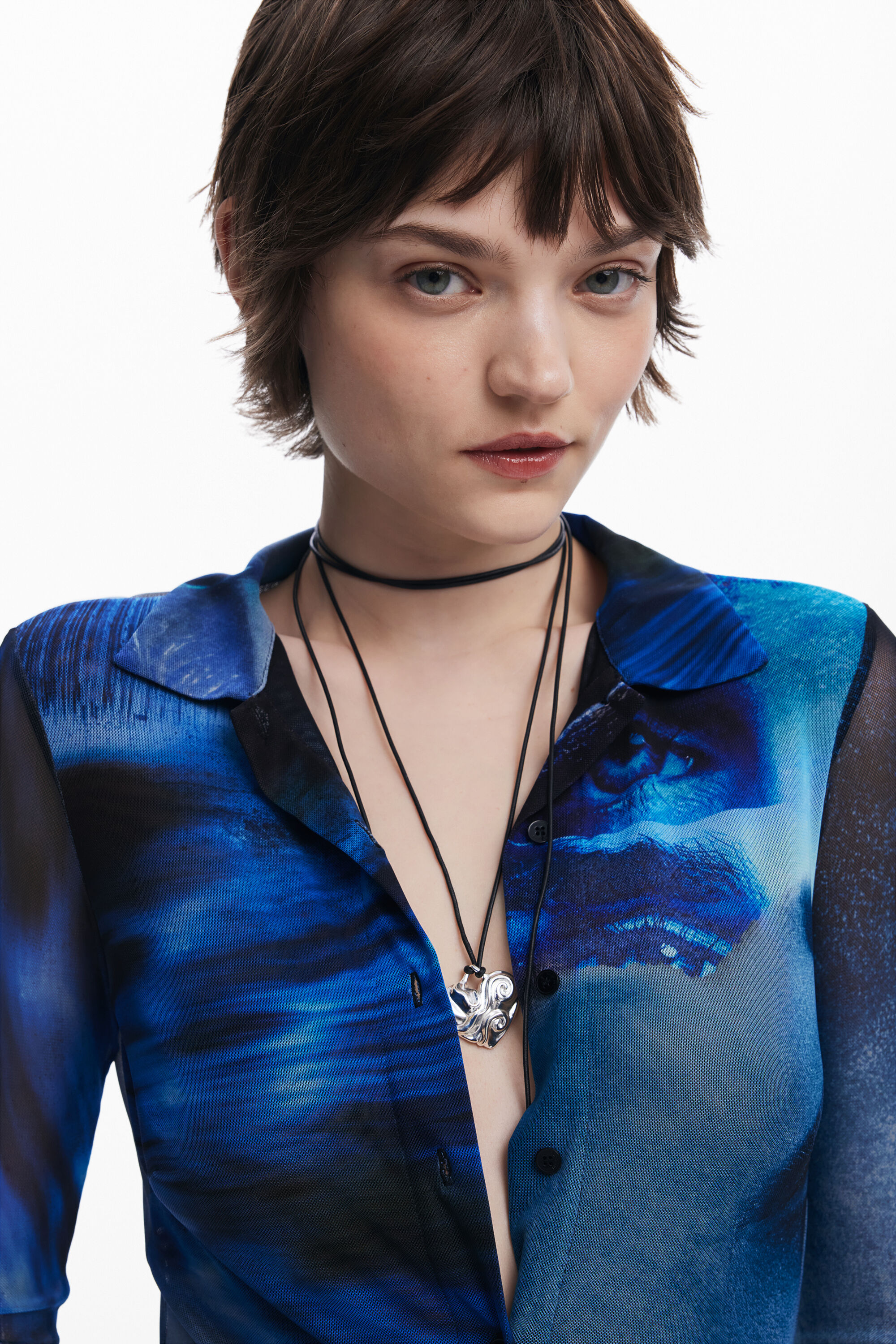 Desigual Buttoned Eye T-shirt In Blue