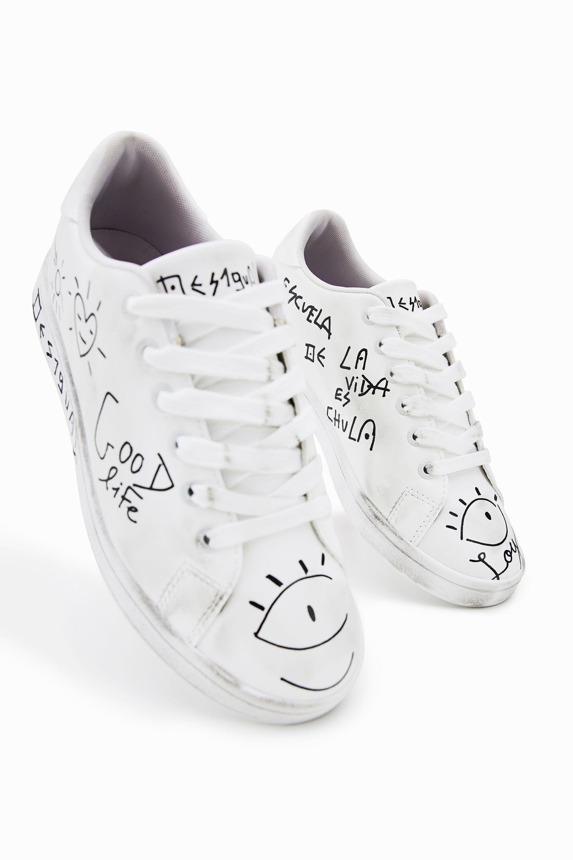 Sneakers con la v discount