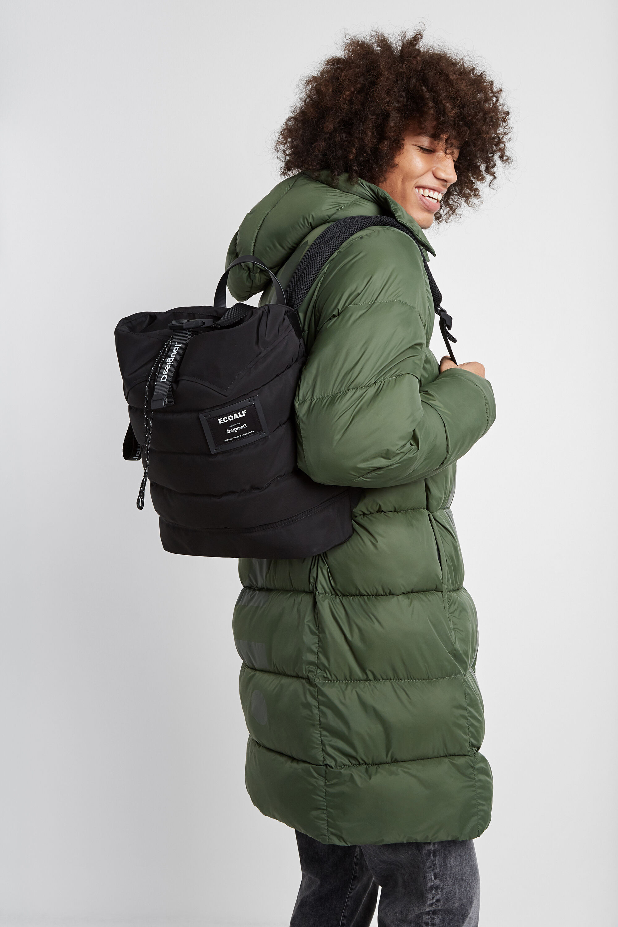 mochila ecoalf desigual