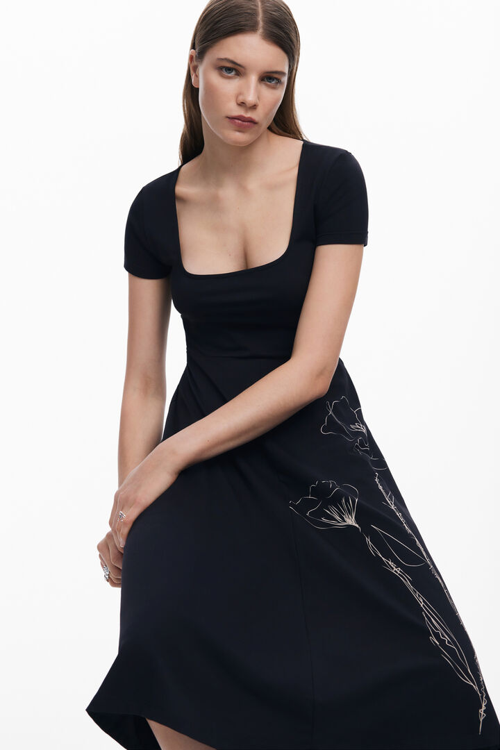 Vestido midi escotado | Desigual