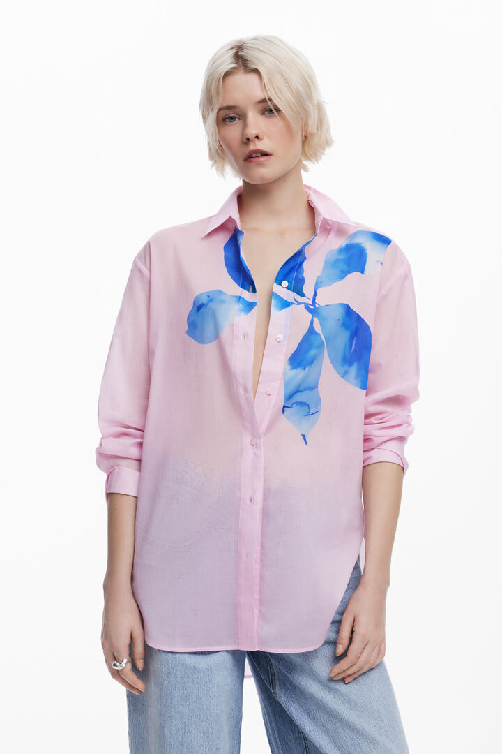 Camisa diseñada por Mr. Christian Lacroix