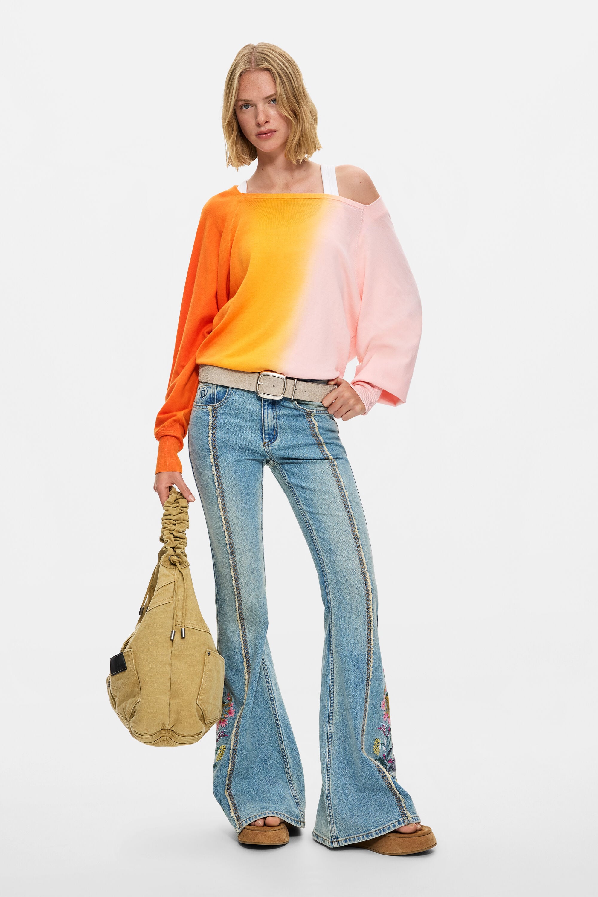 jeans met bloemstiksels