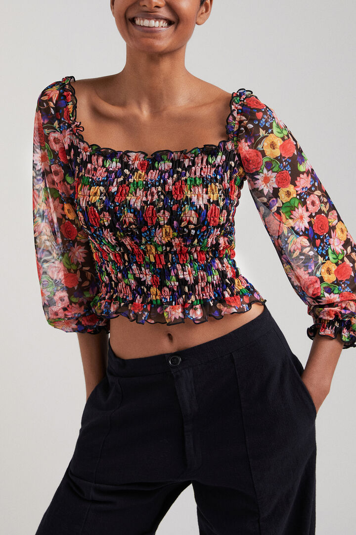 T-shirt fleurs et manches froncées | Desigual