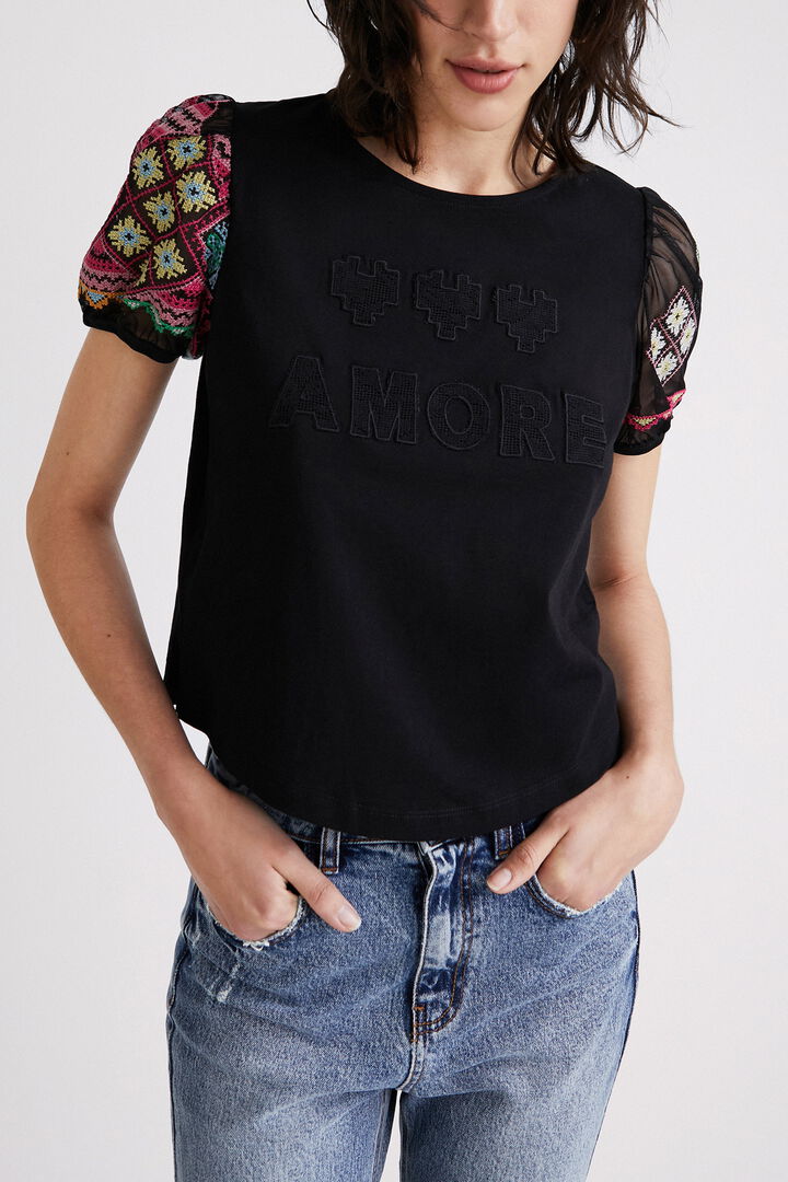 Camiseta manga bordada | Desigual