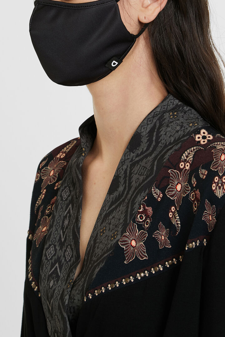 Mascarilla reversible Arty + funda | Desigual