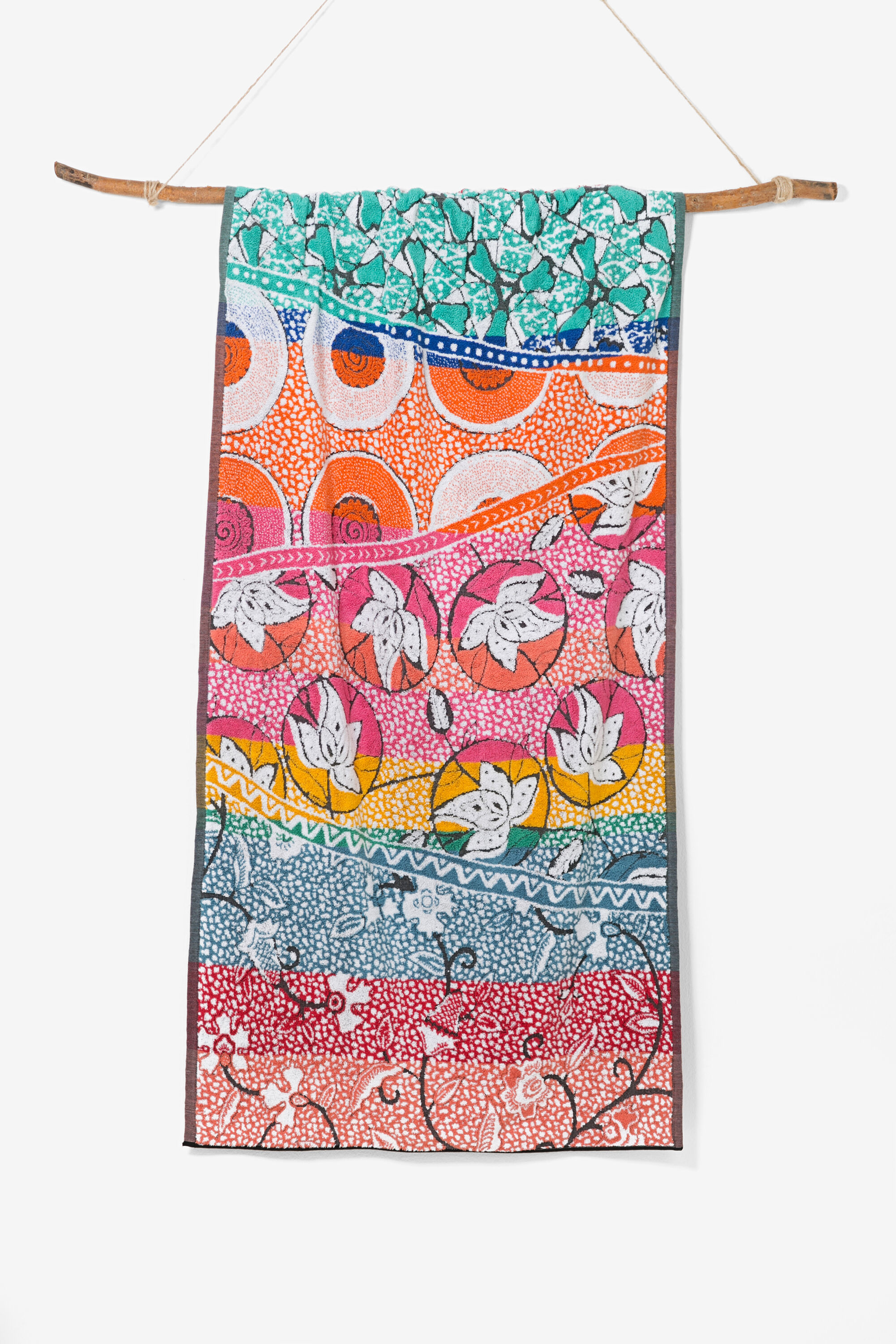 Desigual towels 2025