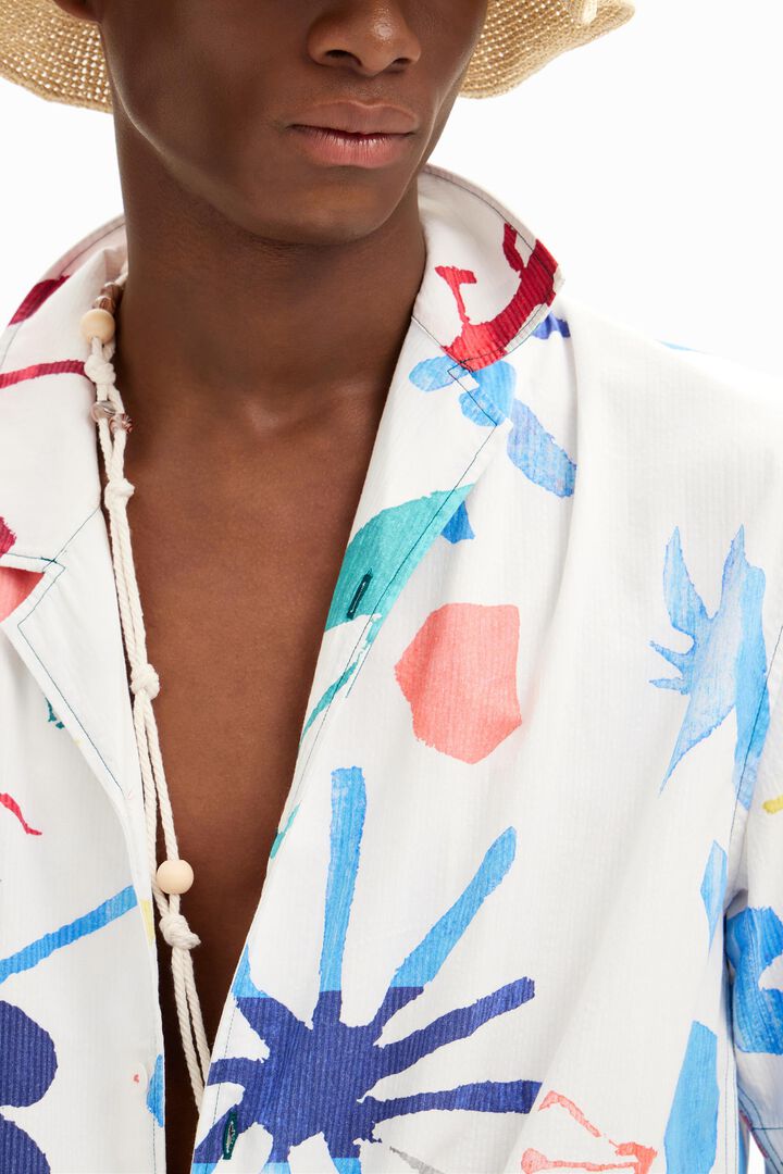 Camisa de m&agrave;niga curta fulles tropicals | Desigual