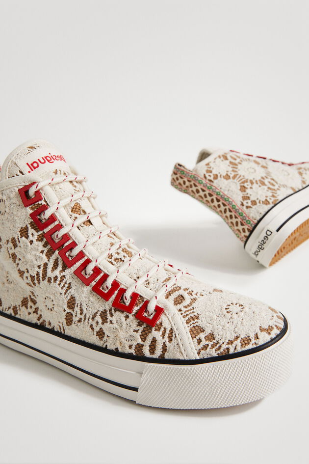 Lace high-top sneakers