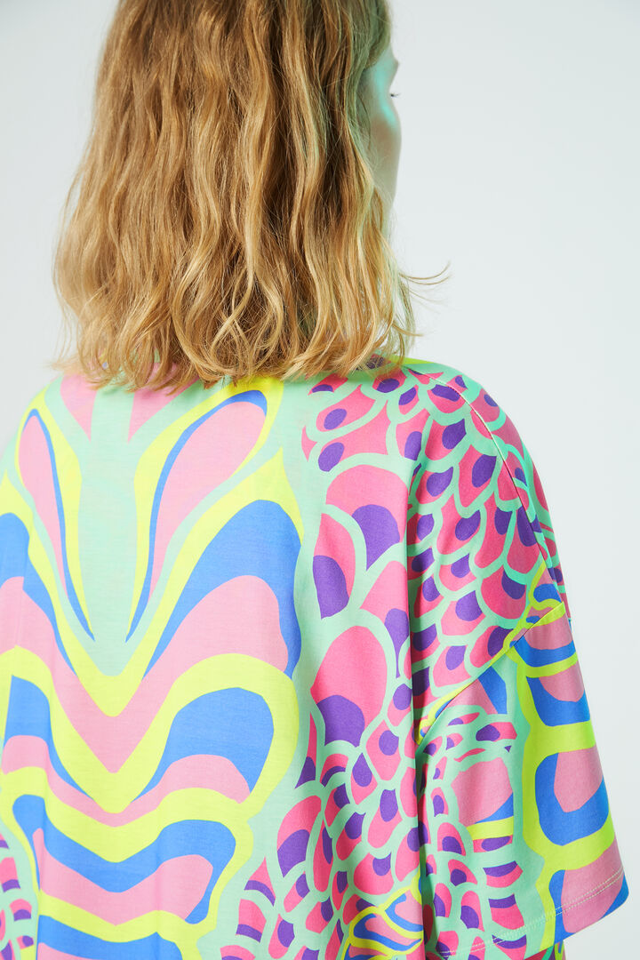 Long T-shirt fantasy print | Desigual