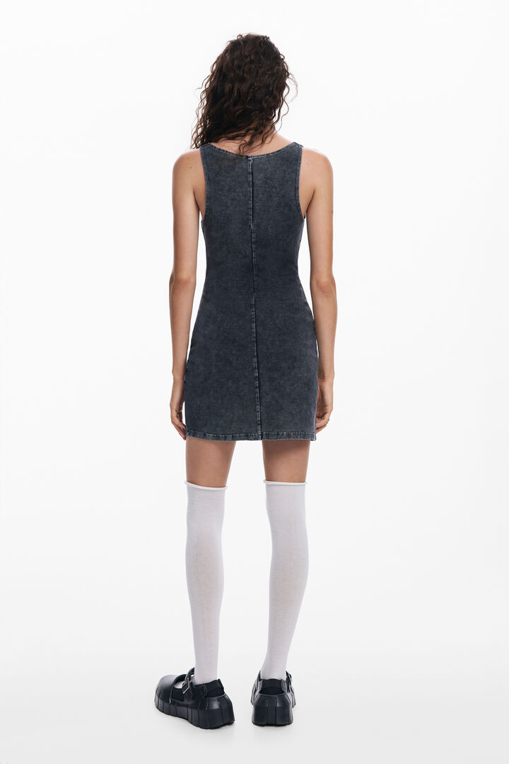 Vestido corto efecto lavado | Desigual