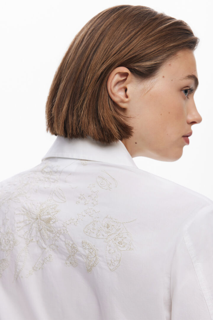 Camisa lisa bordados | Desigual