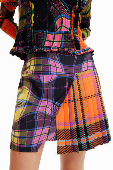 María Escoté criss-cross plaid mini skirt | Desigual
