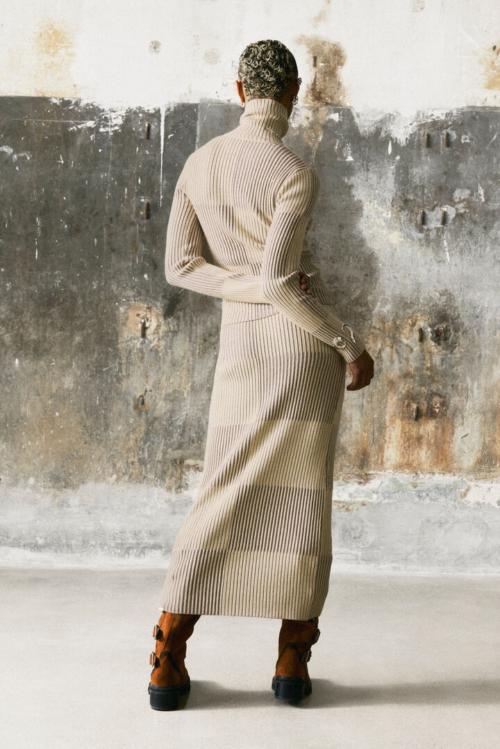 Hoge hals trui met ruiten